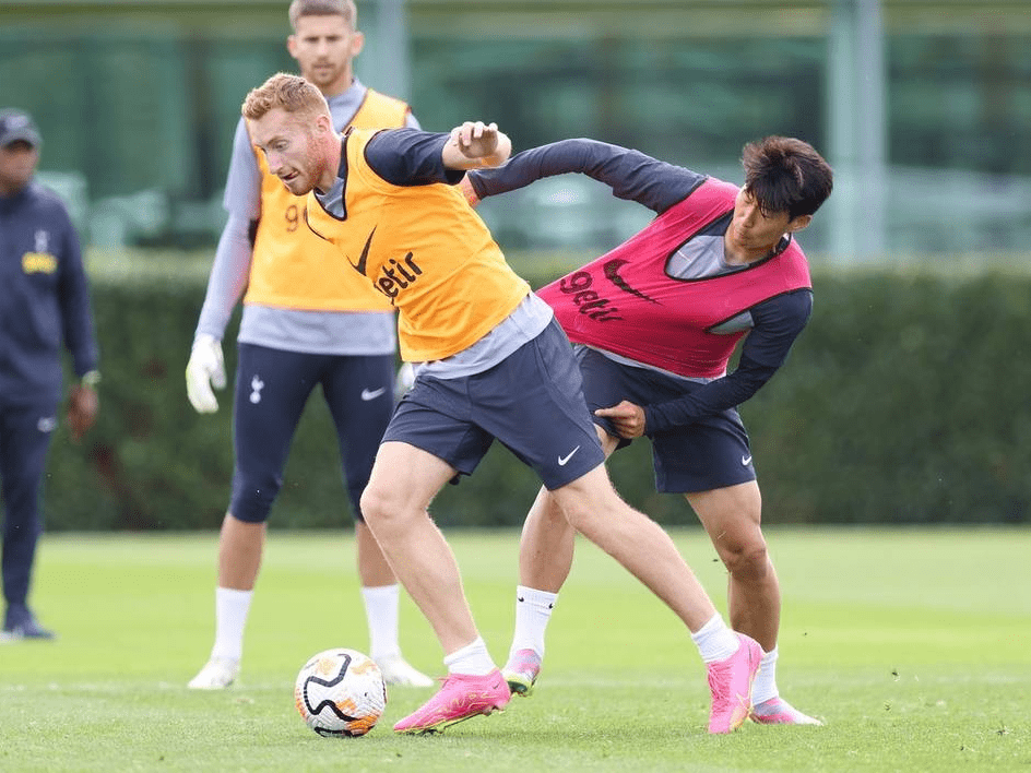 而是对自身 而是对自身