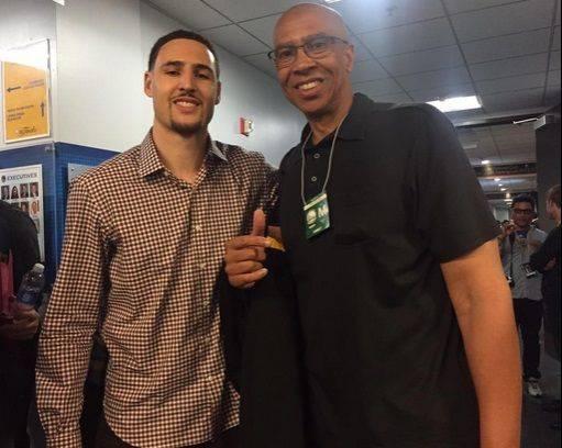 育对抗中 育对抗中